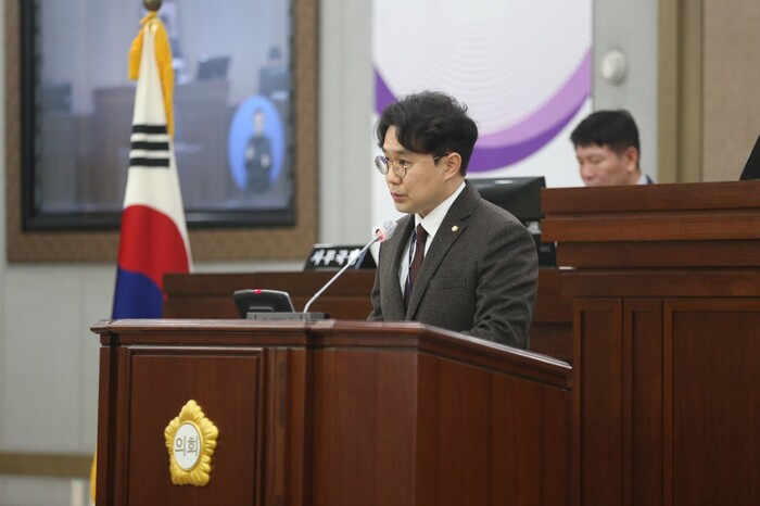 최원용 수원특례시의회 의원(국민의힘, 영통2·3·망포1·2동)은 15일 제373회 임시회 제1차 본회의에서 5분 자유발언대에 올라 주민참여예산제 실효성 향상을 위한 제언을 했다.