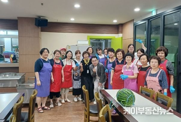 지동 지역사회보장협의체 사랑의 반찬 나눔 펼쳐