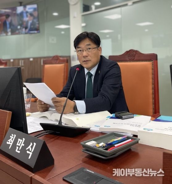 경기도의회 최만식 의원, '경기도 농가 농업소득 한달 78만원꼴...소득대책 적극 펼쳐야' 지적
