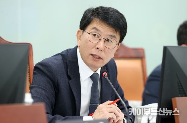 윤성근 경기도의회 의원(국민의힘, 평택4, 문화체육관광위원회)
