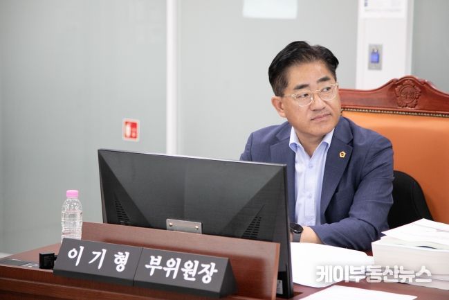 '야밀고개 저격수' 이기형 경기도의회 건설교통위원회 부위원장(더불어민주당, 김포4)