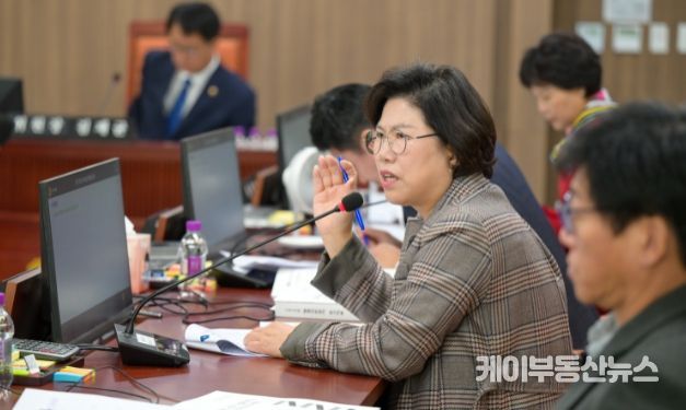 이애형 경기도의회 의원(국민의힘, 수원10, 여성가족평생교육위원회)