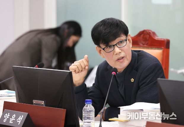 양운석 경기도의회 의원(더불어민주당, 안성1, 건설교통위원회)