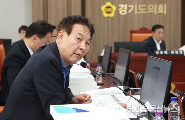 강웅철 경기도의회 의원(국민의힘, 용인8, 건설교통위원회)