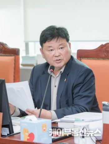 성기황 경기도의회 의원(더불어민주당, 군포2, 도시환경위원회)