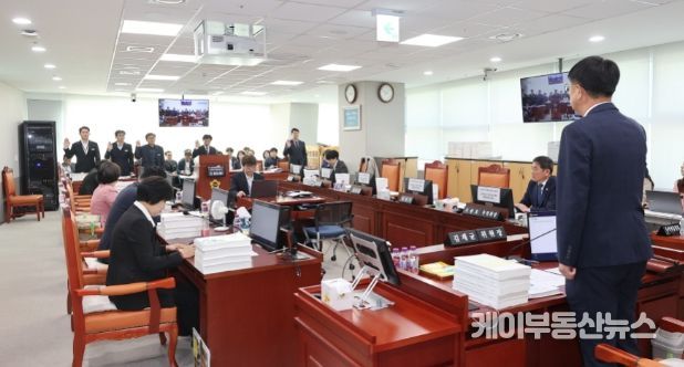 여성가족평생교육위, 2023년도 행정사무감사 종합감사 실시