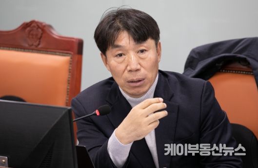 이홍근 경기도의회 의원(더불어민주당, 화성1, 건설교통위원회)