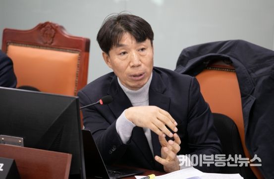 이홍근 경기도의회 의원(더불어민주당, 화성1, 건설교통위원회)