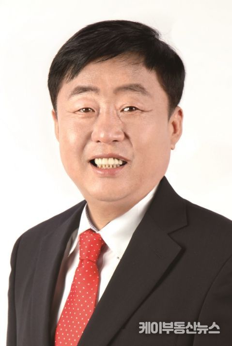 윤창철 양주시의회 의장