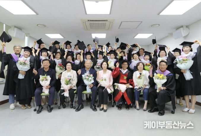 의왕시자원봉사센터, 2024년 의왕시 자원봉사대학 졸업식 개최