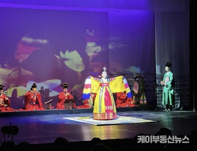 올해 4월 열린 시흥시립전통예술단 정기공연