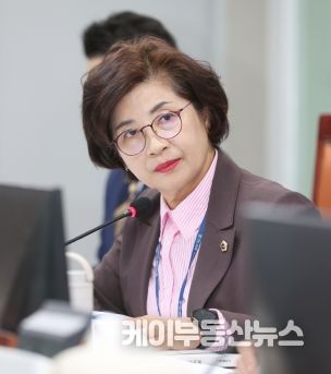 김미숙 경기도의원, AI 딥페이크 대응책 마련 촉구