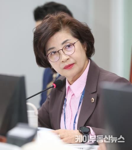 경기도의회 김미숙 의원, 국제협력국 인력 충원 및 지방외교 활성화 촉구