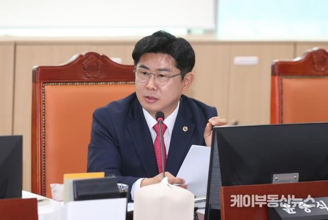 경기도의회 윤충식 의원, '경기도 클라우드컴퓨팅 산업 육성으로 AI시대 선도해야'