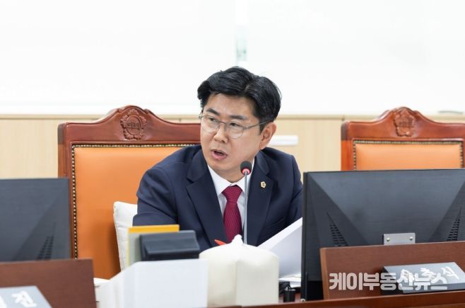 경기도의회 미래과학협력위원회 윤충식 의원(국민의힘, 포천1)