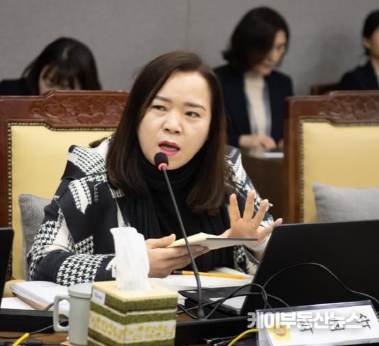 경기도의회 최효숙 의원, 여전히 사각지대에 놓여있는 외국인 미등록 아동들 보육료 지원 절실