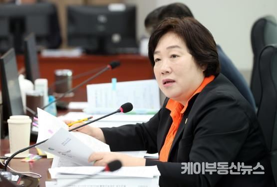 경기도의회 지미연 의원, 보건환경연구원에 도민 실생활 중심 검사 강화 요구