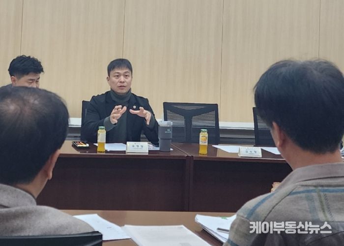 경기도의회 유영일 부위원장, 개발제한구역 내 실외체육시설 비가림막 설치 규제 완화되어야