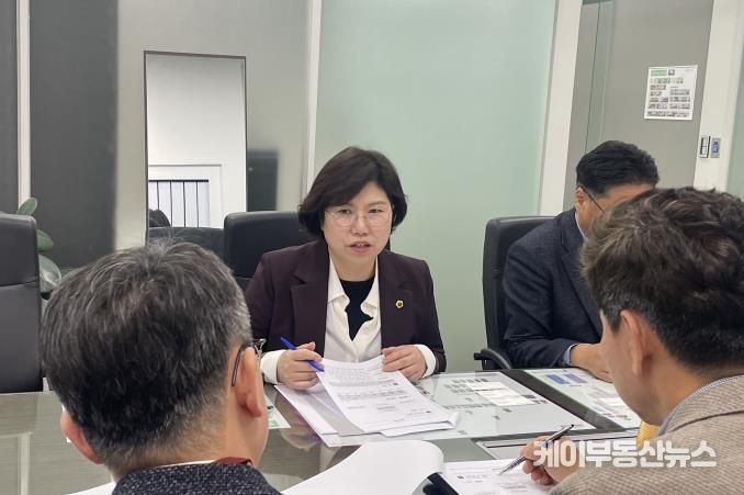경기도의회 이애형 위원장, 교육에 물리적 장벽 없어야.. 경기도 온라인 학습환경 선도해나갈 터
