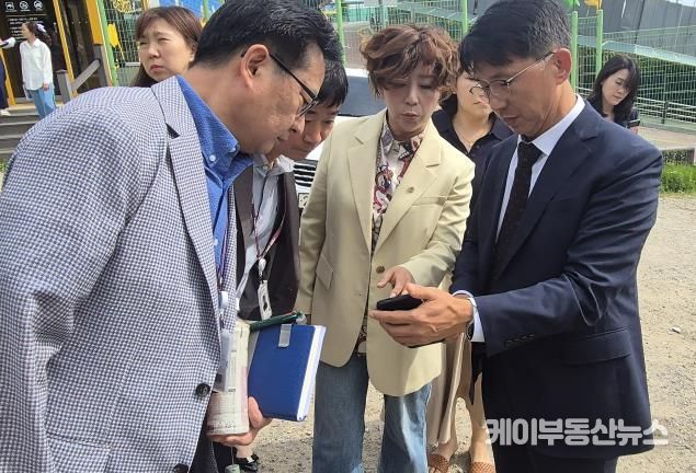 경기도의회 정경자 의원, '좁은 도로, 가파른 언덕' 교문까지 도착 힘겨웠던 남양주 아이들 통학로 안전 지원