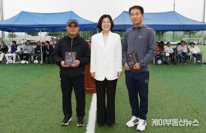 안성시민 화합의 장, 제4회 안성맞춤 바우덕이배 축구대회 성료