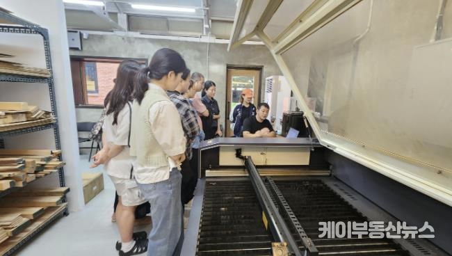 청년협업마을 레이저조각기 실습교육
