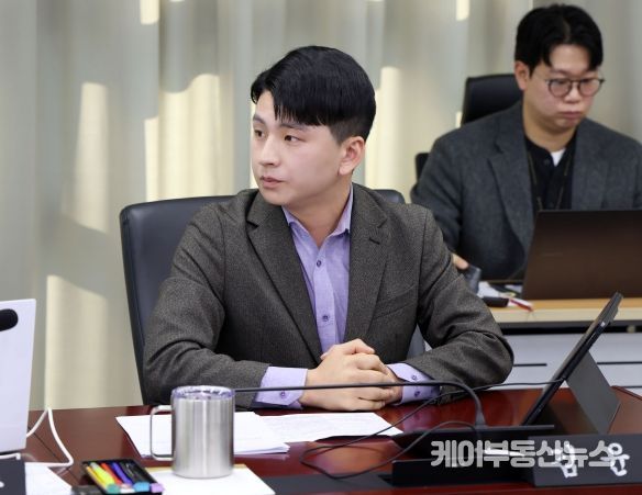 김윤환 의원(더불어민주당)