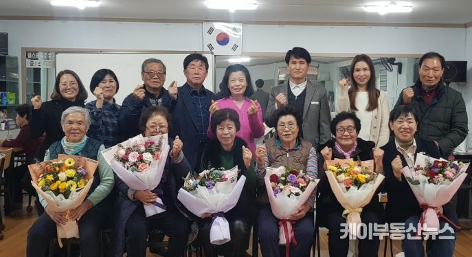 2025년 호법면 성인문해 학습자 수상자 상장 전달식