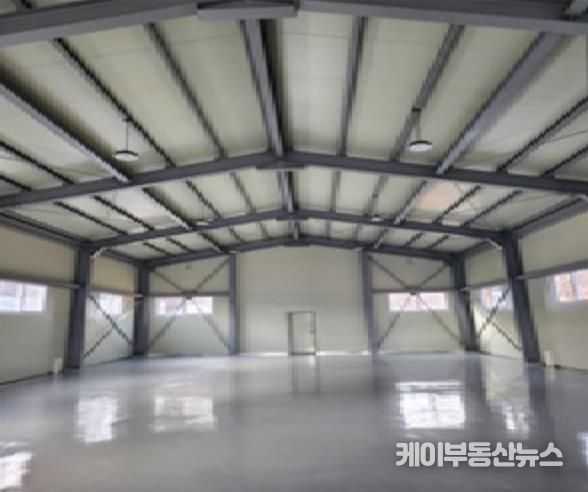 25년 개발제한구역 주민지원사업으로 조성된 공동 농기계보관 창고(화성시 천천4리)(내부)