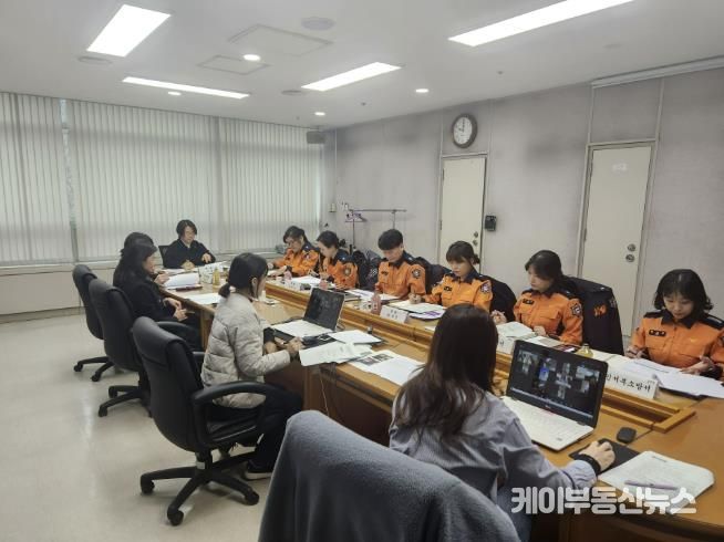 용인특례시는 설 연휴 기간 중 응급의료 공백을 최소화하기 위해 응급의료협의체 간담회를 개최했다