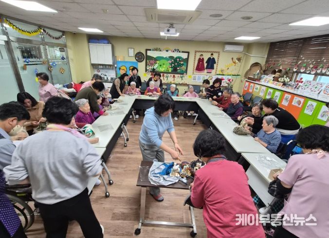 이천시 대월면, 어르신을 위한 ‘따뜻한 모자 만들기’ 봄 특강 운영